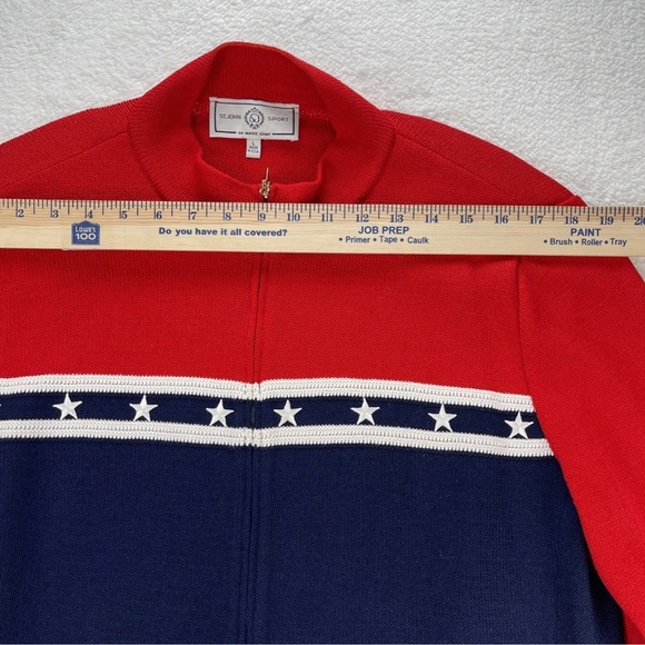St. John Sport Sz L Cardigan Sweater Full Zip Striped Star Red White Blue Luxury - Picture 8 of 13